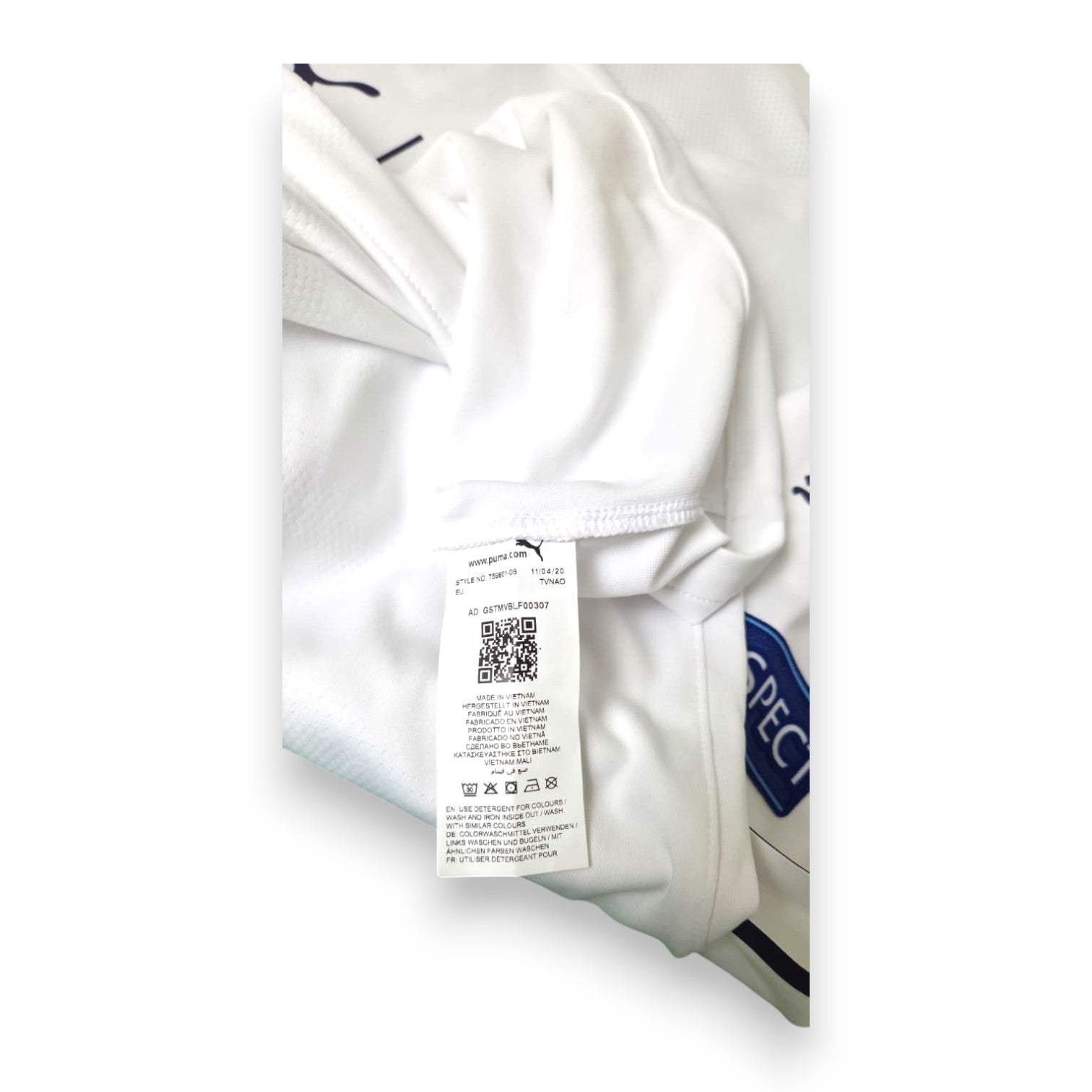 Etichetta interna maglia Italia Away 2021 Puma Player Issued – Nicolo Barella N.18 – Made in Vietnam