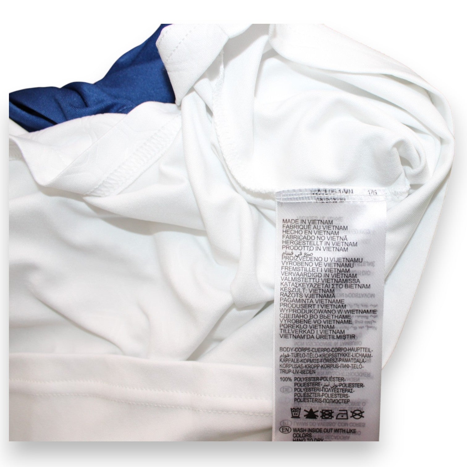Etichetta interna maglia Lazio Third 2022-23 Mizuno Player Issued – Made in Vietnam – 100% Polyester