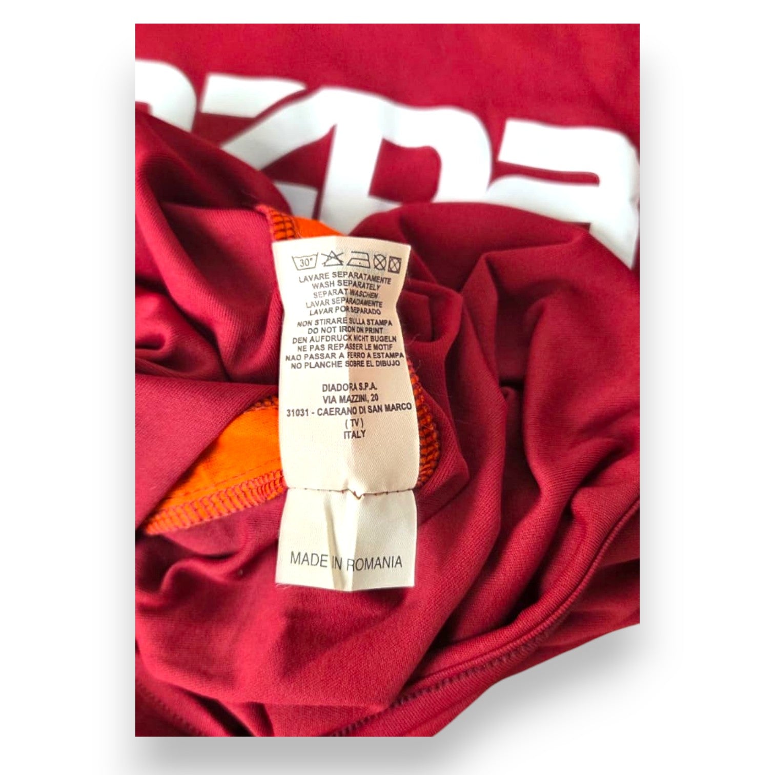 Etichetta interna Made in Romania maglia Roma De Rossi Player Issued 2003-04 Diadora