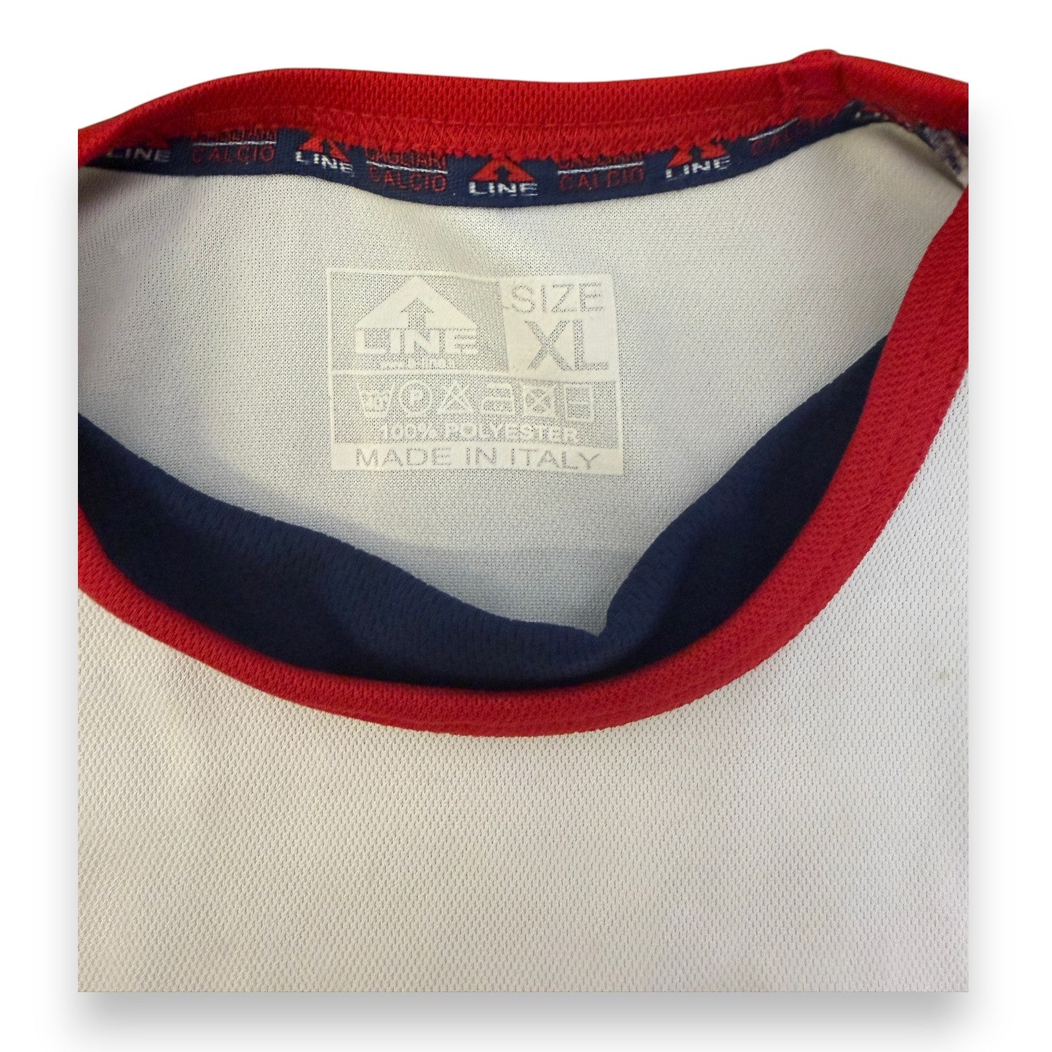 Etichetta taglia XL maglia Cagliari Calcio Player Issued 2002-03 A-Line – 100% Polyester Made in Italy – dettaglio interno