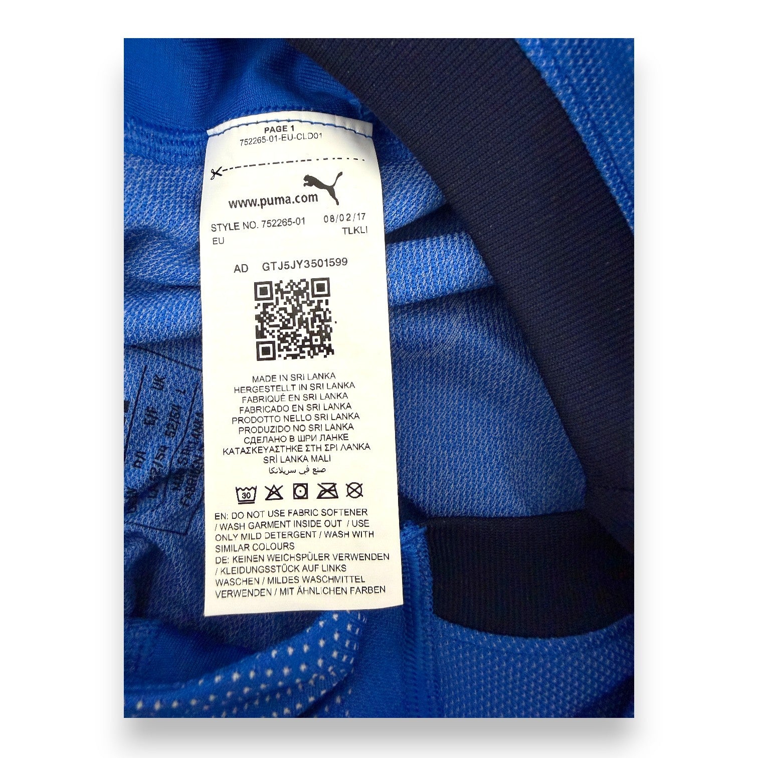 Etichetta interna maglia Italia Puma Made in Sri Lanka style 752265-01