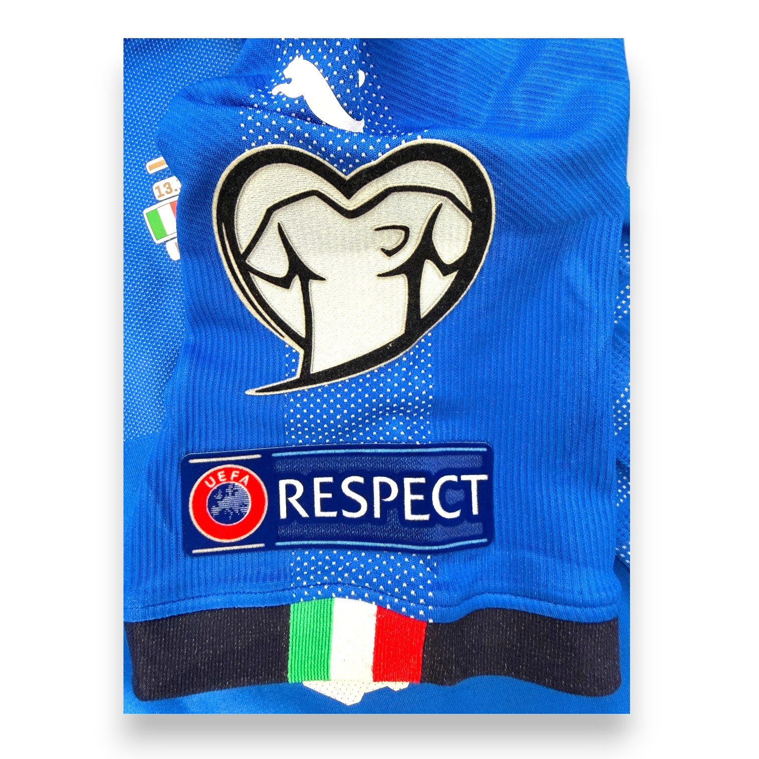 Patch UEFA Respect e stemma Nazionale su maglia Italia Puma 2017/18