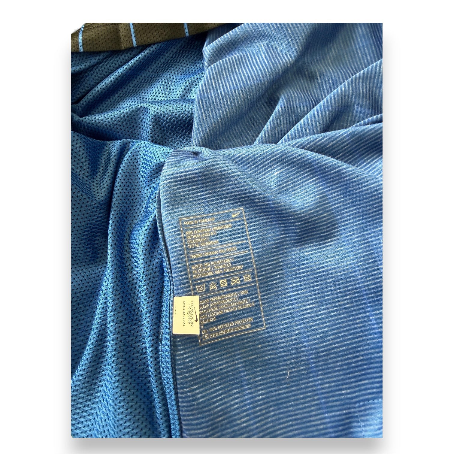 Etichetta interna Nike Dri-Fit Made in Thailand – maglia Inter 2014-15 Player Issued Guarín numero 13