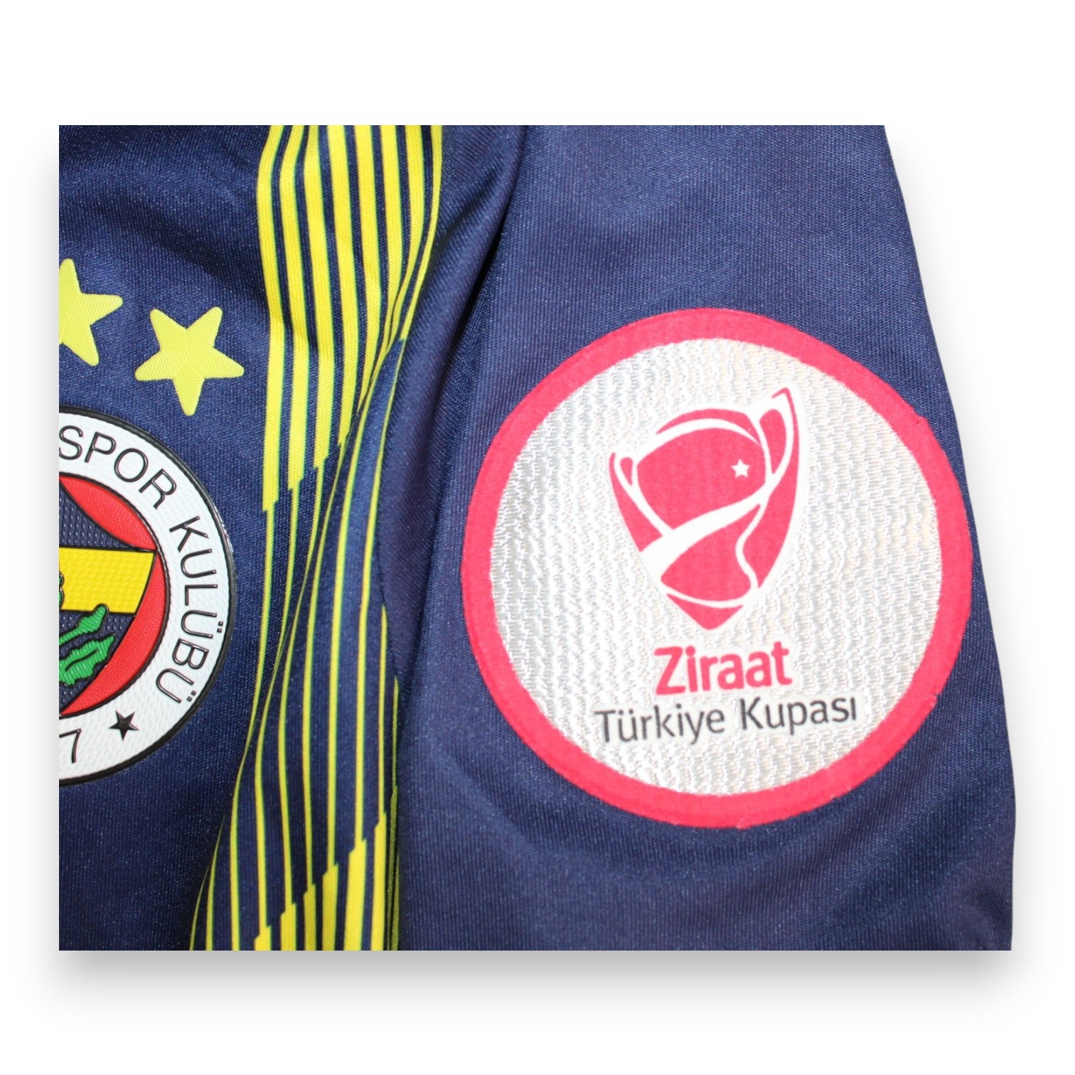 Dettaglio patch Ziraat Türkiye Kupası maglia Fenerbahçe 2019-20 Player Issued Max Kruse – competizione coppa nazionale turca