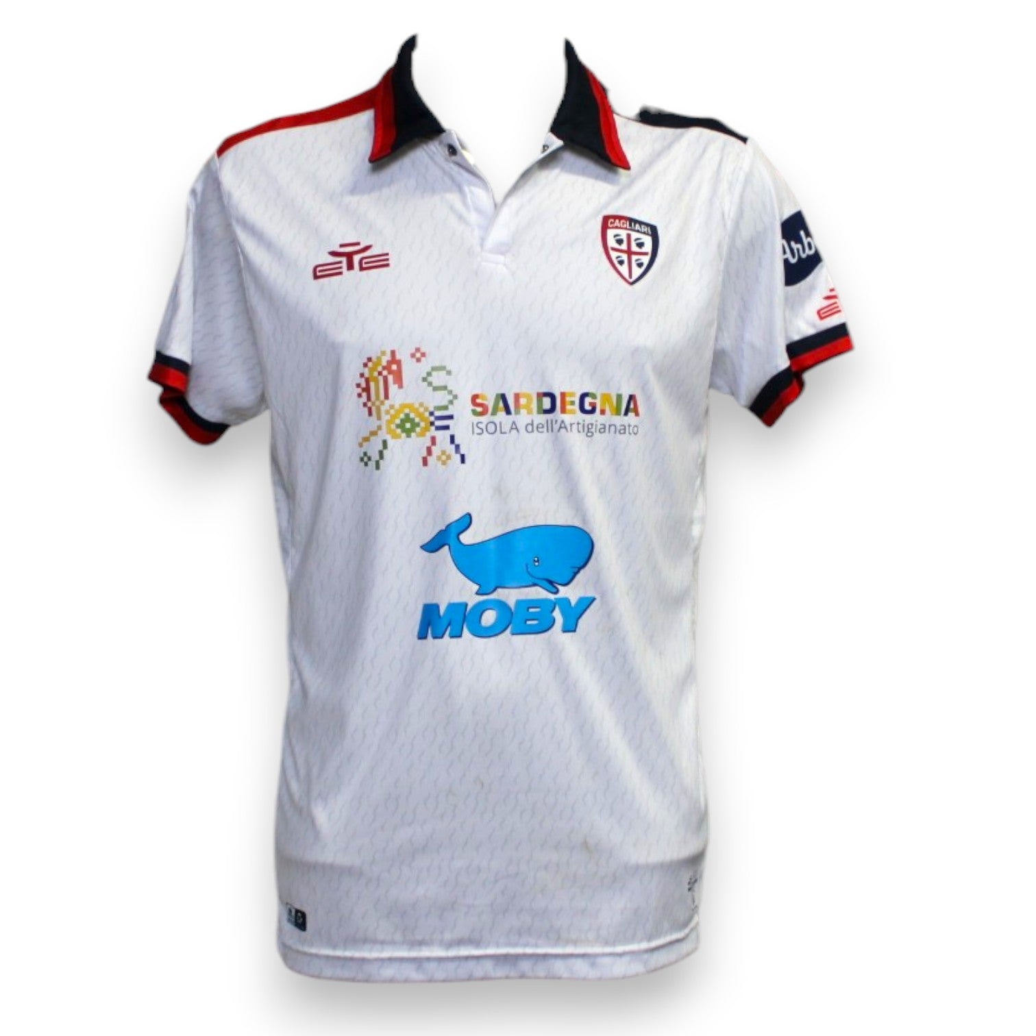 Maglia Cagliari Away 2023-24 Player Issued Eye Sport – sponsor Sardegna Isola Artigianato e Moby – stemma Cagliari – taglia L