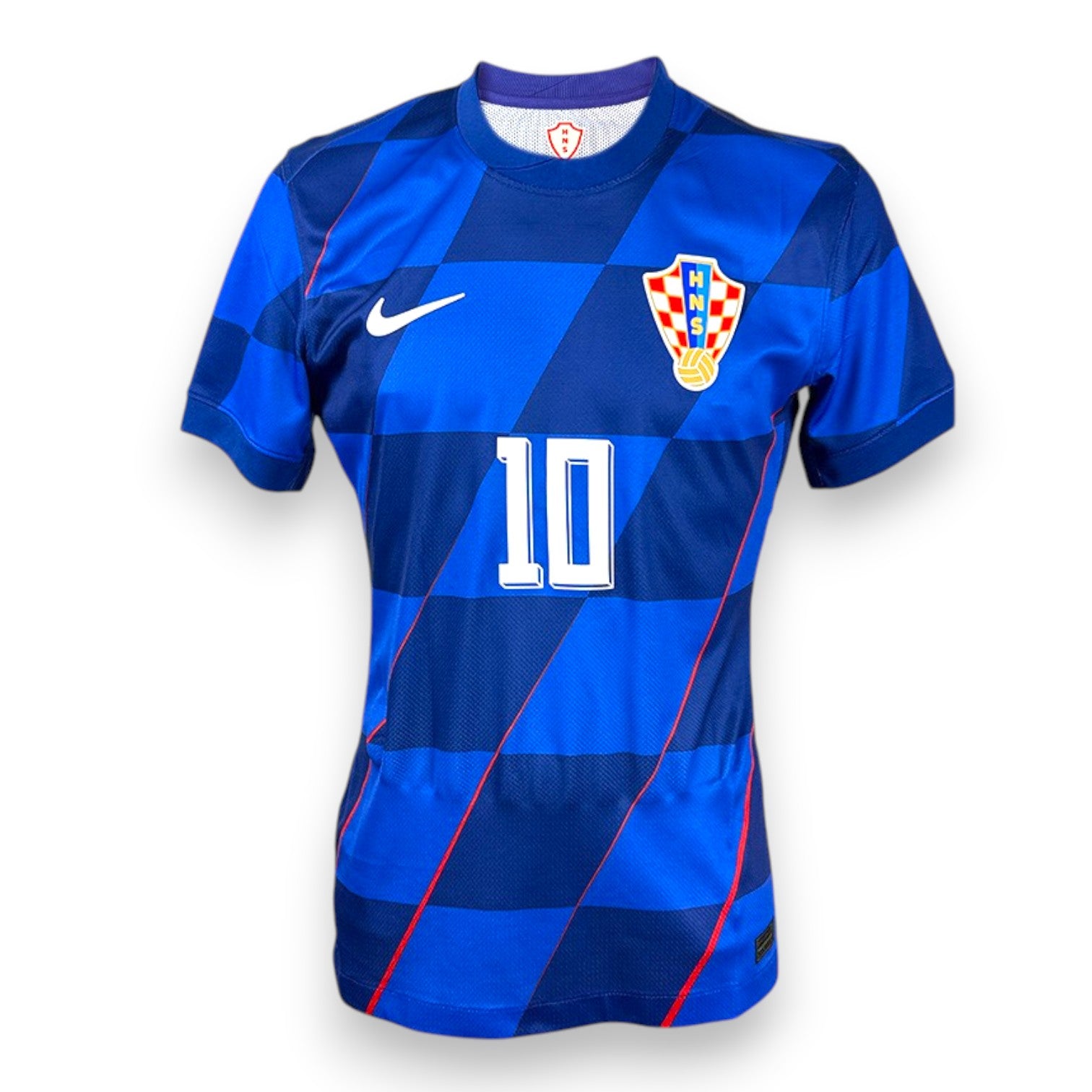 Maglia Croazia Away 2024 Luka Modrić numero 10 autografata – Nike – stemma HNS – scacchi blu diagonali – condizioni Excellent