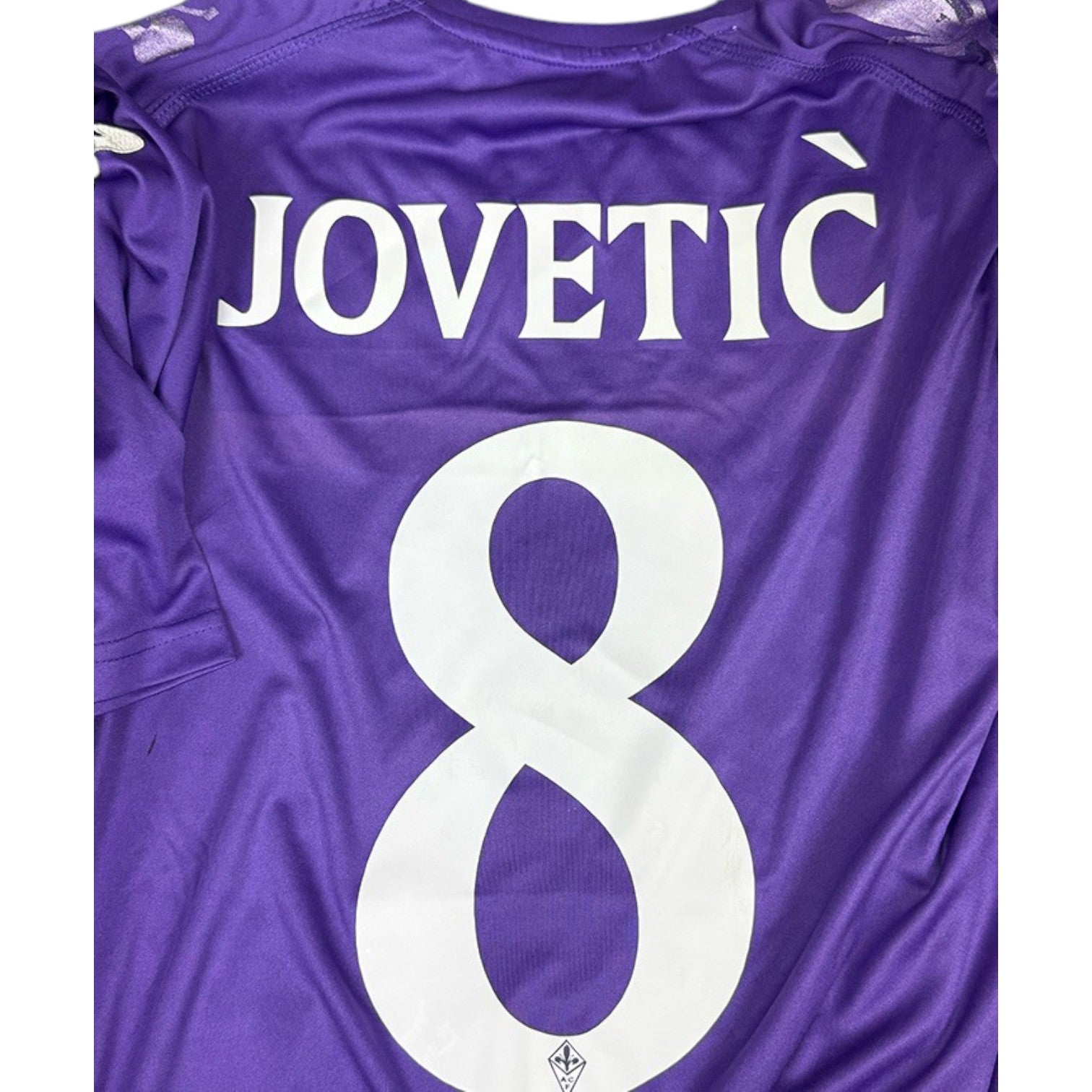 Dettaglio nameset JOVETIC numero 8 maglia Fiorentina 2012-13 Player Issued – font ufficiale Serie A