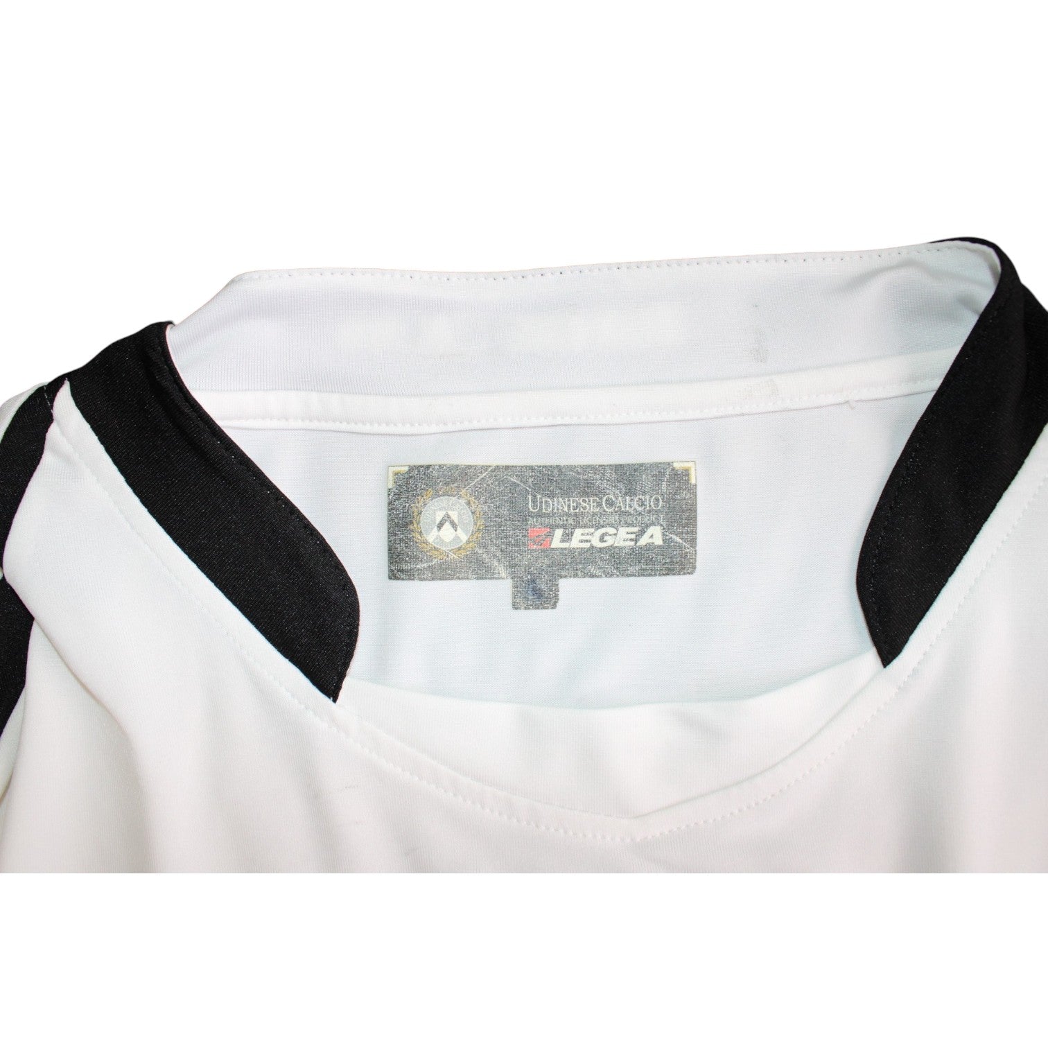 Etichetta interna Udinese Calcio Authentic Licensed Product Legea – maglia Third 2010-11 Player Issued – colletto a V nero
