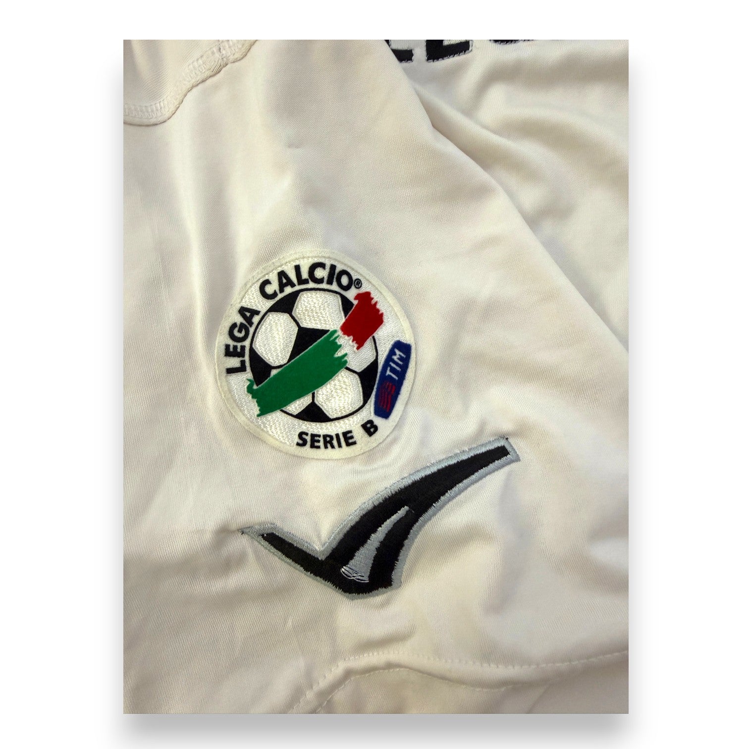 Dettaglio patch Lega Calcio Serie B TIM maglia Arezzo 2004-06 Player Issued Legea – Passiglia numero 30