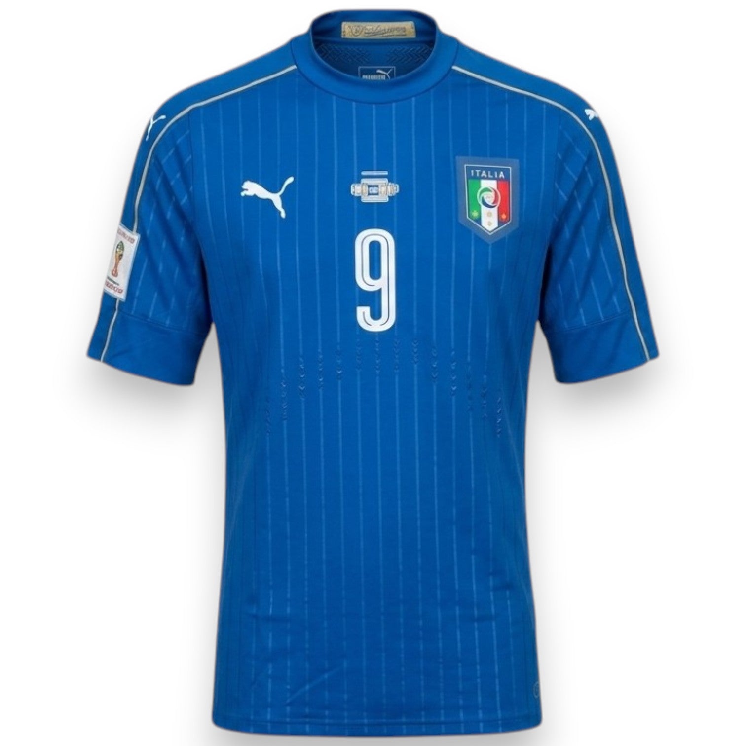 Fronte maglia Italia Home 2016-17 Player Issued numero 9 – Puma – patch Qualificazioni Mondiali Russia 2018