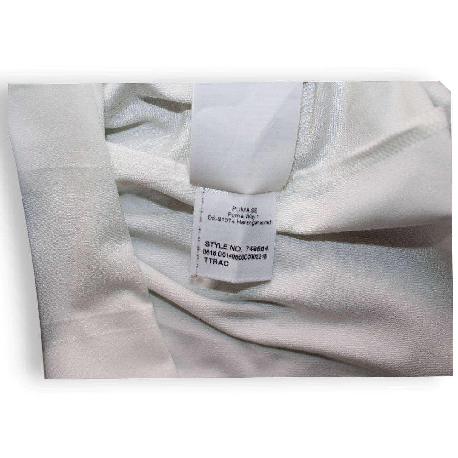 Etichetta interna maglia Italia Away 2016 Player Issued Puma – Style No. 749564 – Herzogenaurach