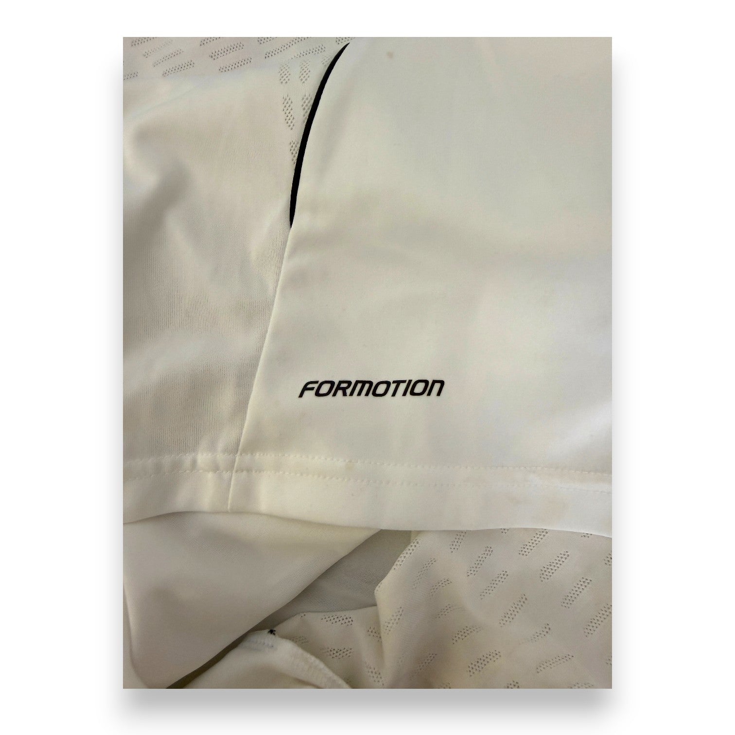 Dettaglio scritta Formotion maglia Cesena Home 2010-11 Player Issued Adidas – finitura professionale esclusiva fornitura squadra