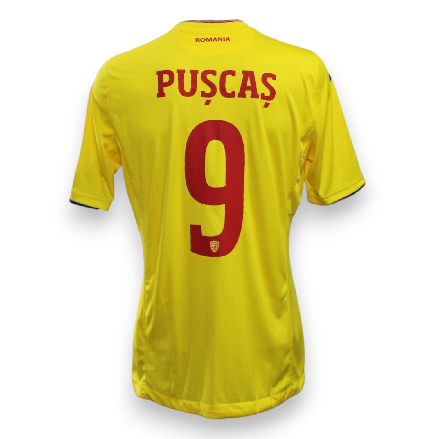 Retro maglia Romania Under-21 Home 2019 Match Issue George Pușcaș numero 9 – Joma – scritta ROMANIA – fornitura gara semifinale UEFA Euro Under-21 2019