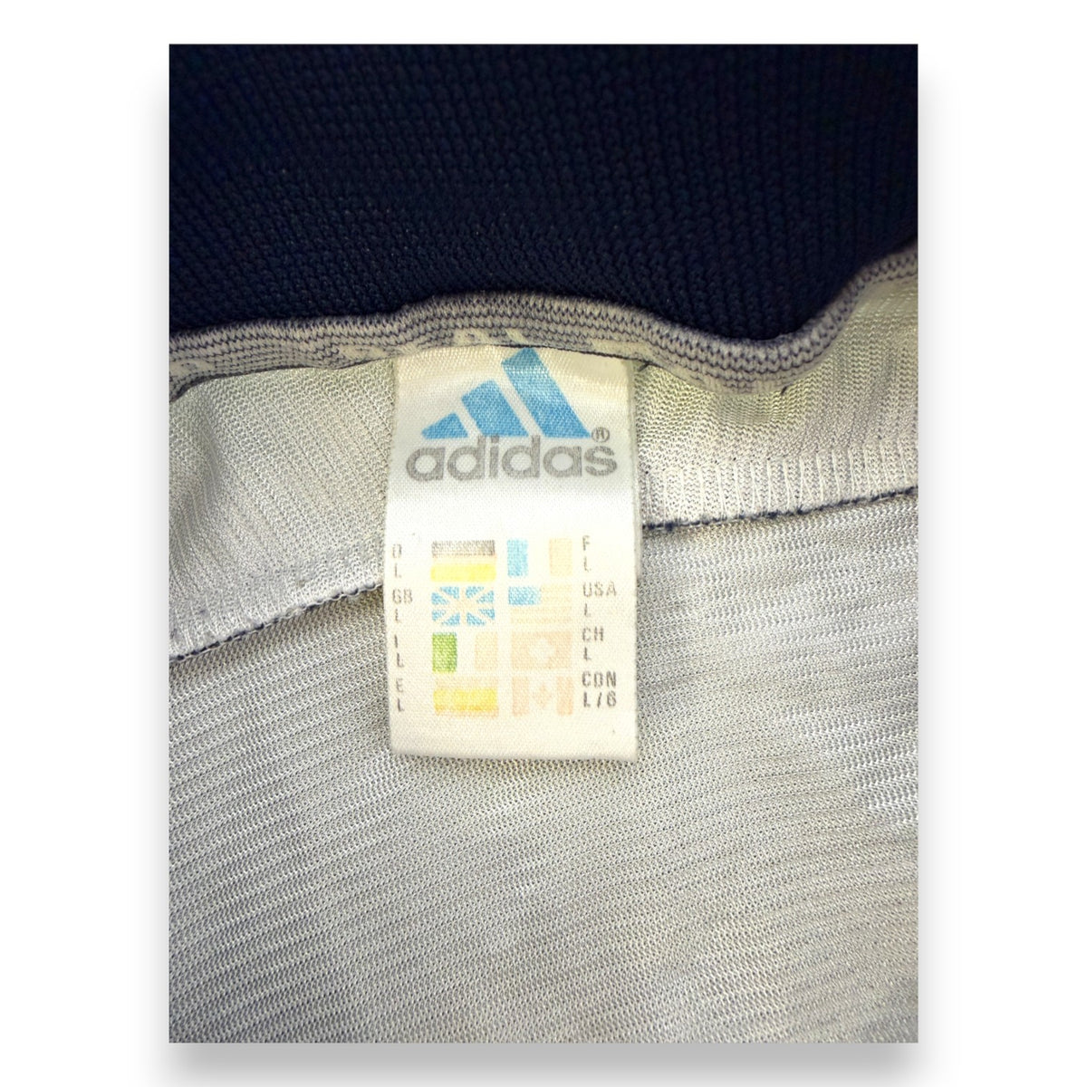 Etichetta taglia L Adidas – maglia Real Madrid Home 1998-99 Roberto Carlos vintage store