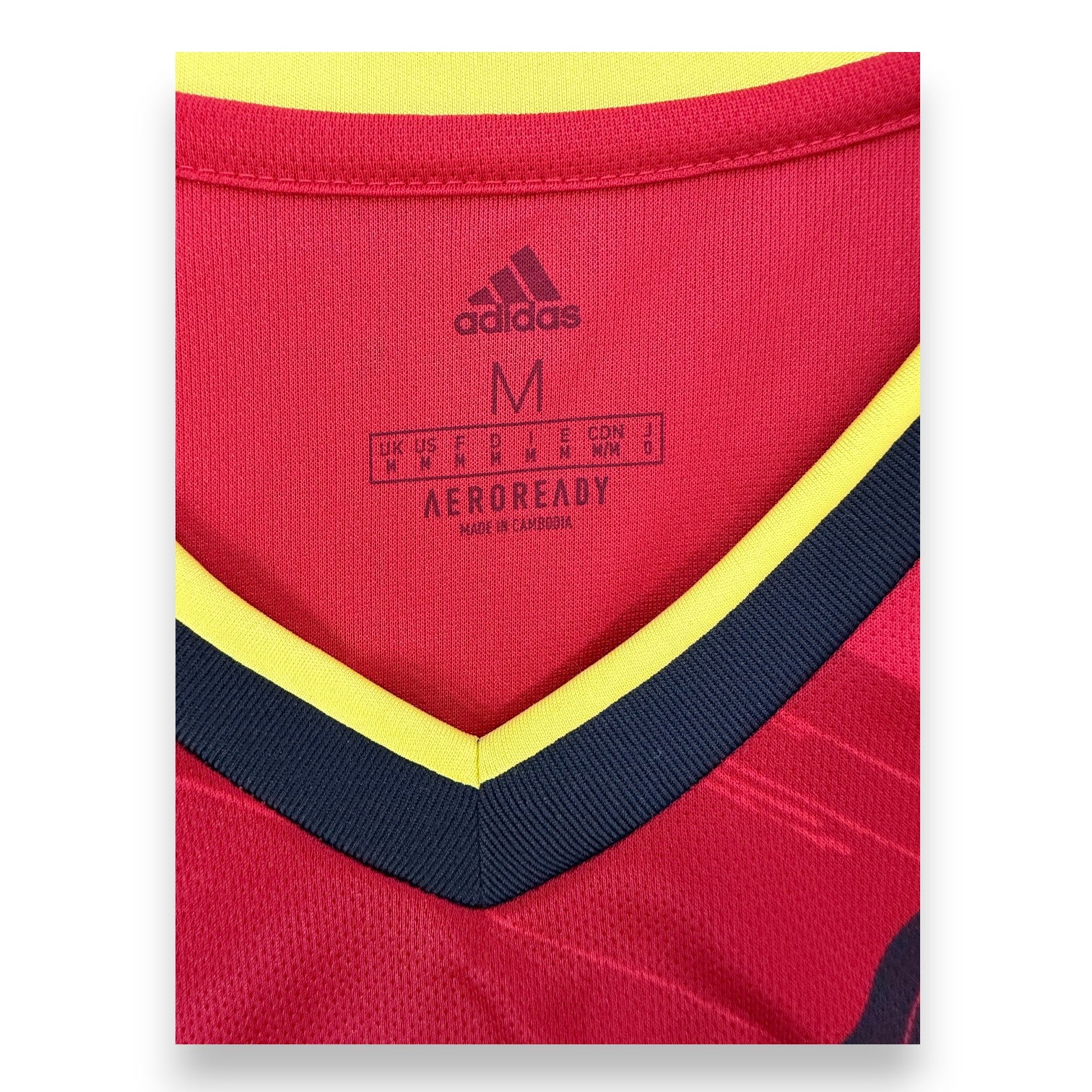 Dettaglio colletto interno maglia Belgio Home 2020-21 Adidas – taglia M – etichetta Aeroready