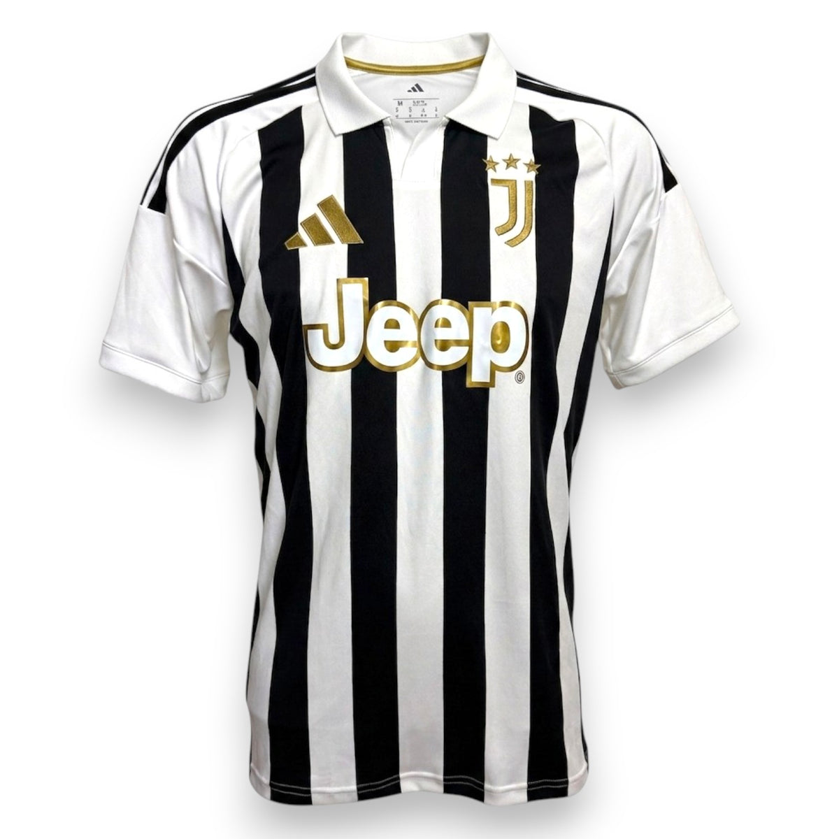 Fronte maglia Juventus Home 2024/25 Store – sponsor Jeep – stelle e logo oro – Adidas