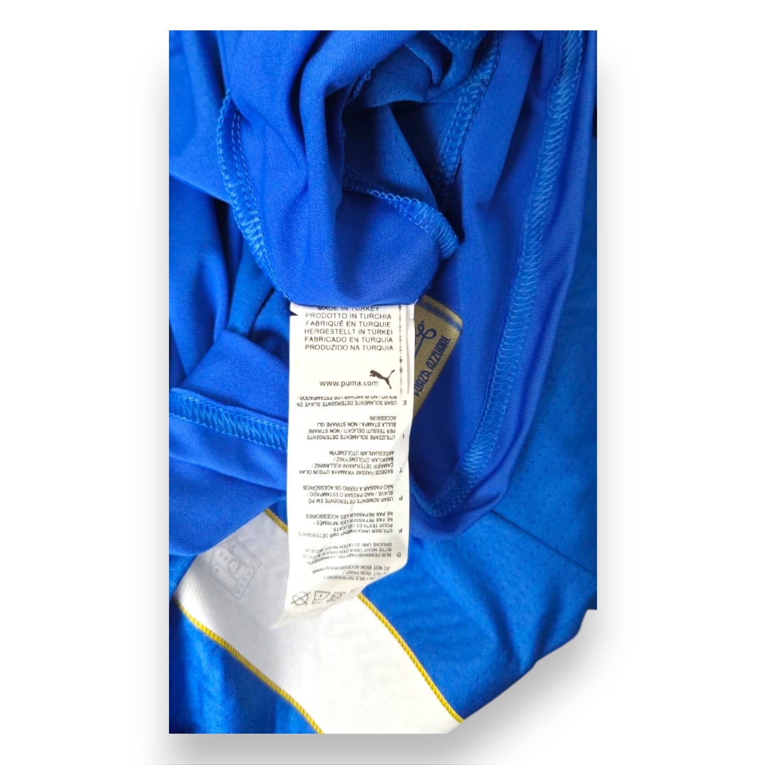 Etichetta interna Puma Made in Turkey – maglia Italia Home 2016 Zaza