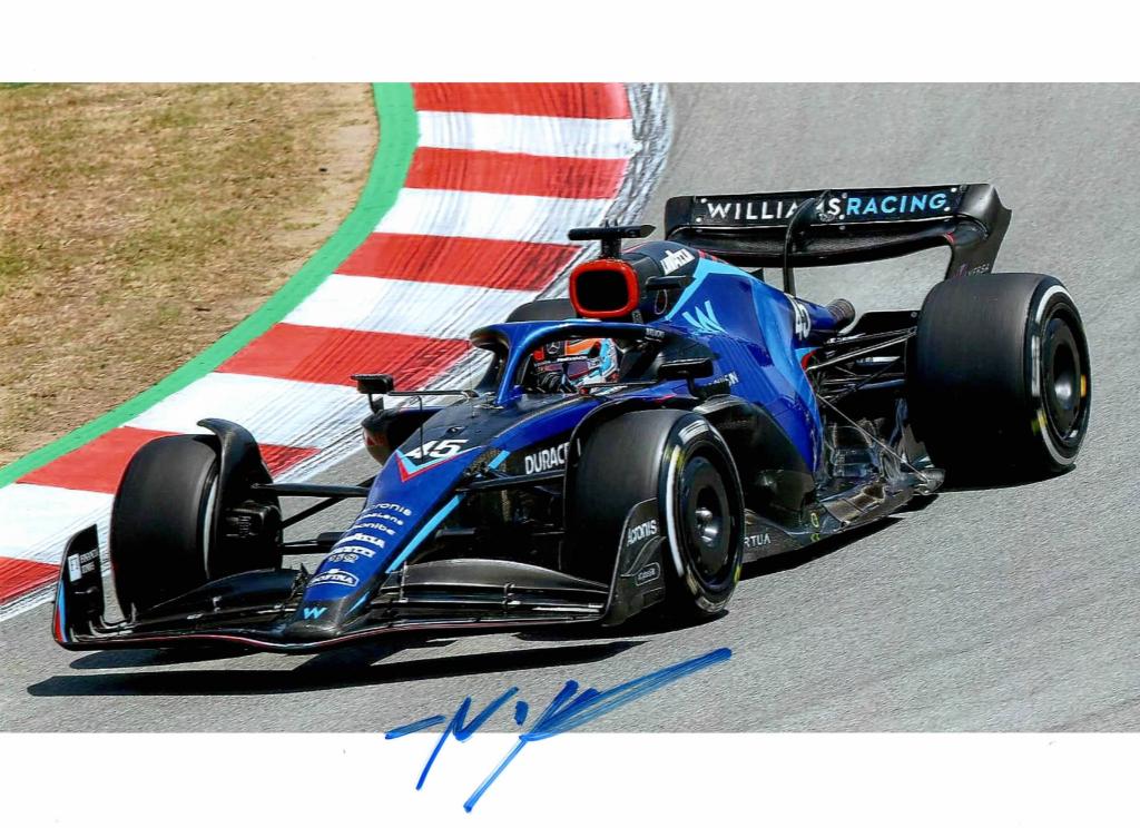 Fotografia autografata Nyck de Vries Williams Racing numero 45 Formula 1 in pista – autografo originale pennarello blu – 20,3x15,1 cm – condizioni Excellent