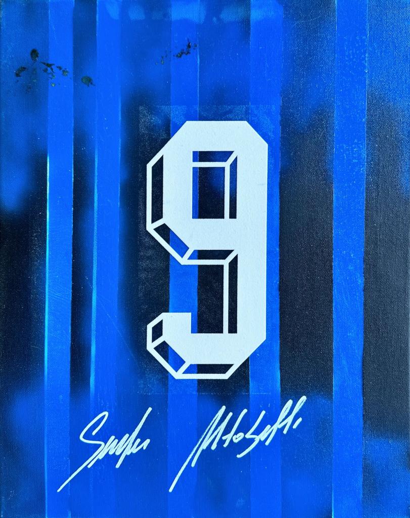 Frame Legends autografato Alessandro Altobelli – dettaglio tela dipinta numero 9 Inter – autografo originale Spillo Altobelli pennarello bianco – condizioni Excellent