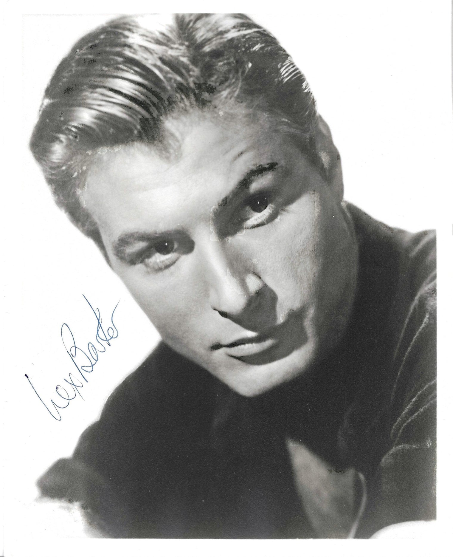 Fotografia autografata Lex Barker ritratto in bianco e nero primo piano – firma originale pennarello blu – 25,4x20,4 cm – condizioni Excellent