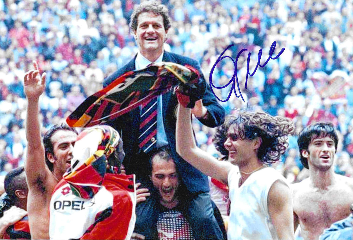 Foto autografata Fabio Capello portato in trionfo dai giocatori AC Milan – festa scudetto 1995-96 maglia Lotto Opel – autografo originale pennarello blu – COA incluso