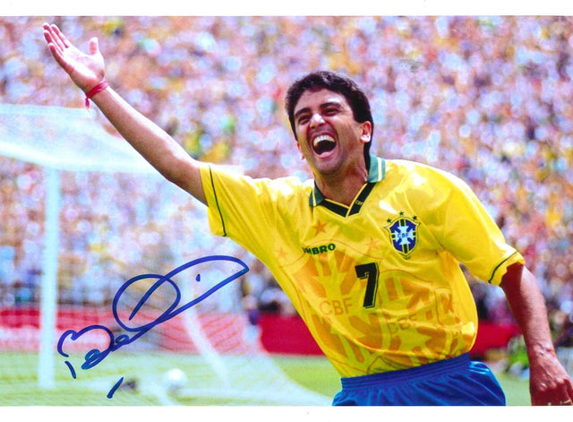 Fotografia autografata Bebeto – Brasile Mondiale USA 1994 esultanza del bambino dopo il gol contro l'Olanda – maglia Umbro N.7 – autografo originale pennarello blu – formato 20,3x15 cm