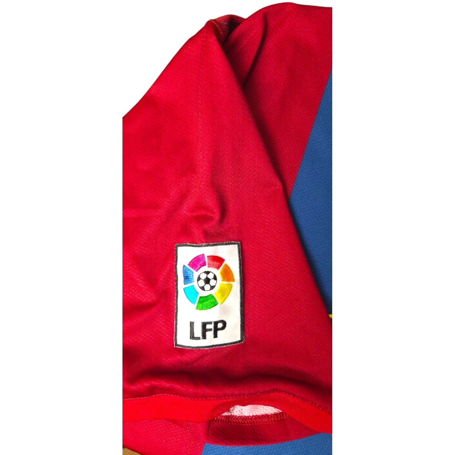 Patch LFP manica maglia Barcellona Home 2006-07 Nike – dettaglio strisce verticali blaugrana