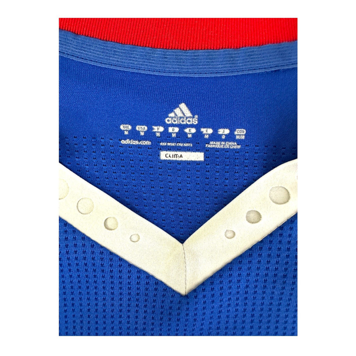 Colletto a V ed etichetta Adidas Clima taglia M Made in China – maglia Chelsea Home 2010/11