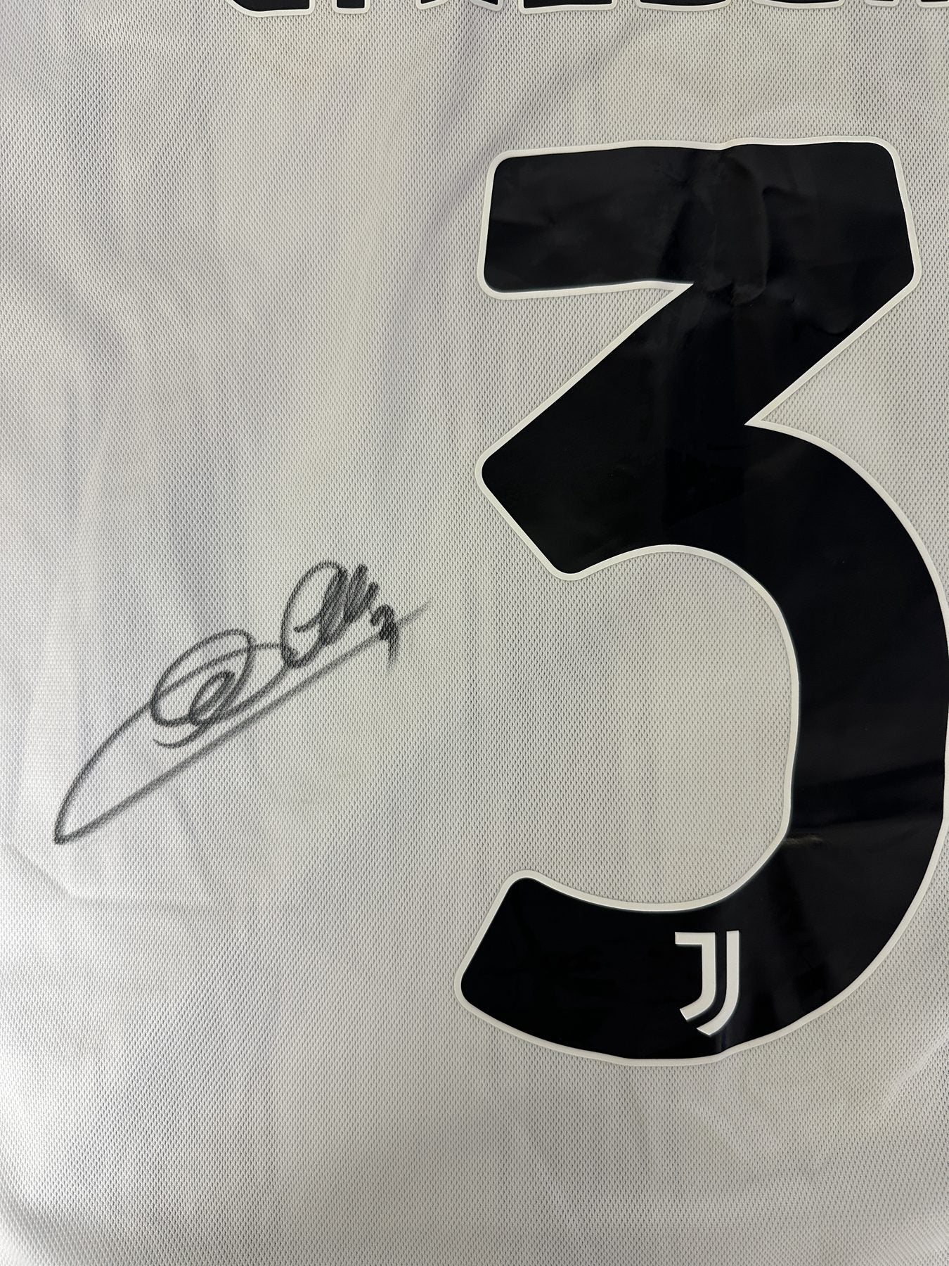 Autografo originale Giorgio Chiellini su maglia Juventus Home 2020-21 – COA incluso Associazione Autografia