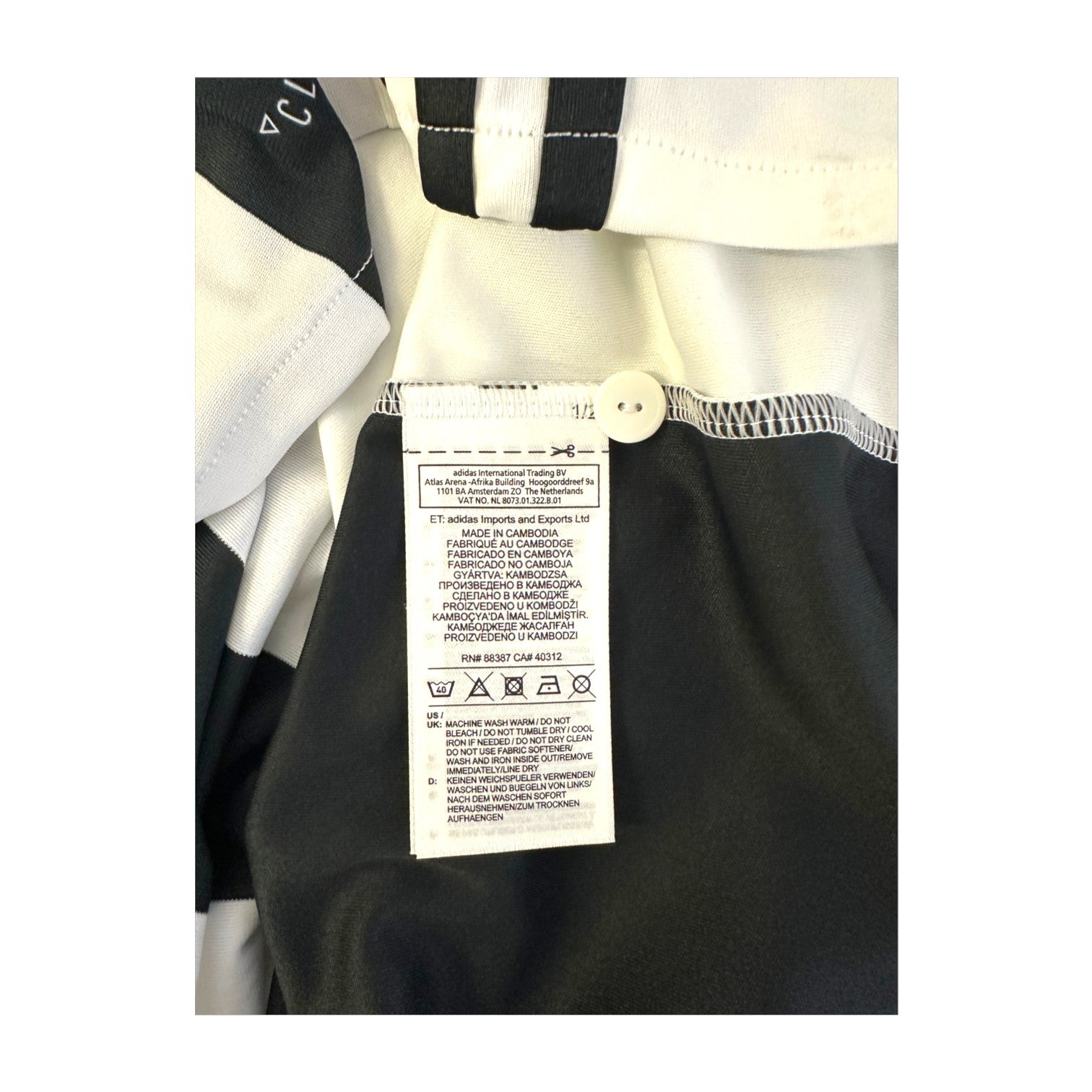 Etichetta interna maglia Juventus Home 2017-18 – Adidas Climacool – Made in Cambodia – taglia M