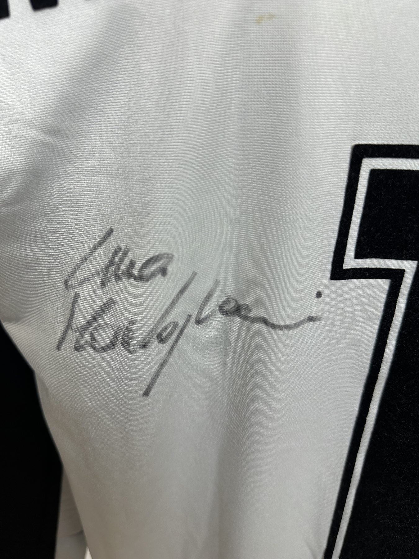 Primo piano autografo originale Luca Marchegiani su maglia Lazio Portiere 1998-99