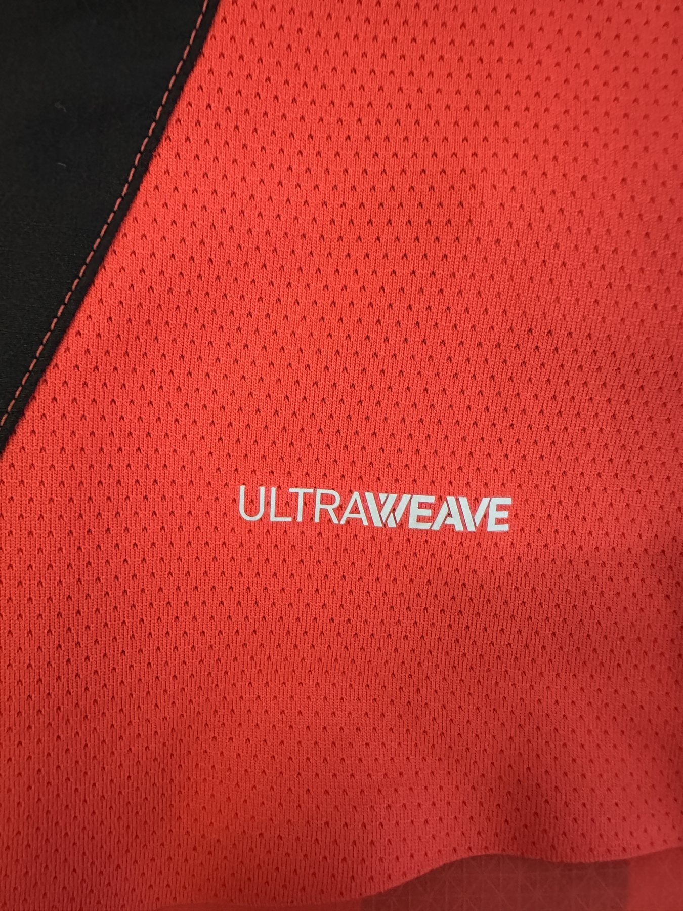 Dettaglio tessuto tecnico Ultraweave maglia AC Milan Home 2024-25 Authentic