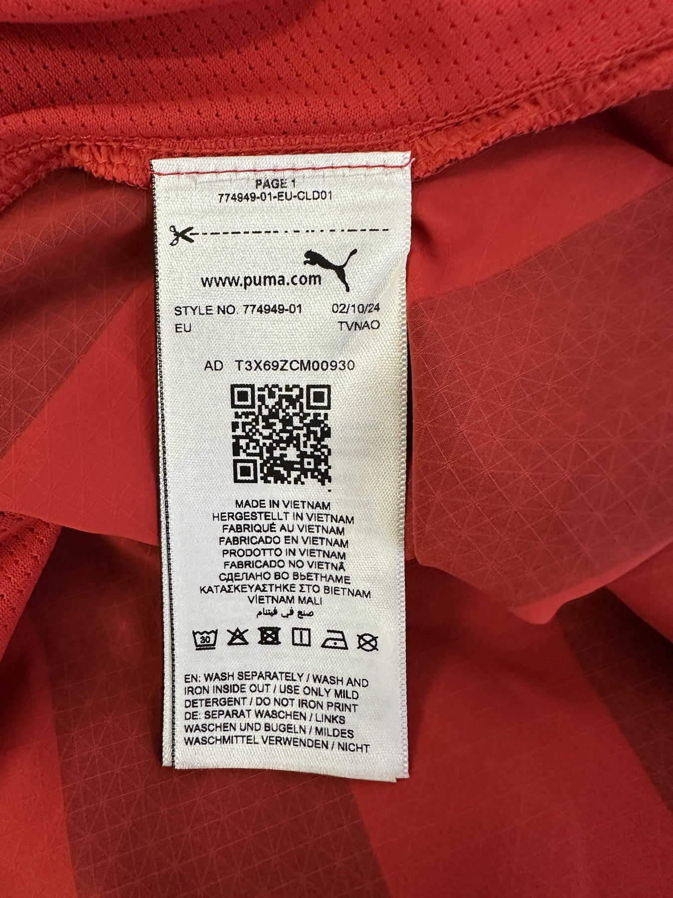 Etichetta interna Puma maglia AC Milan Home 2024-25 – Made in Vietnam