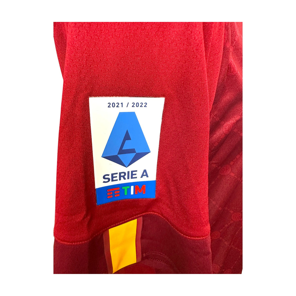 Patch Serie A TIM 2021/2022 sulla manica della maglia Roma Home New Balance