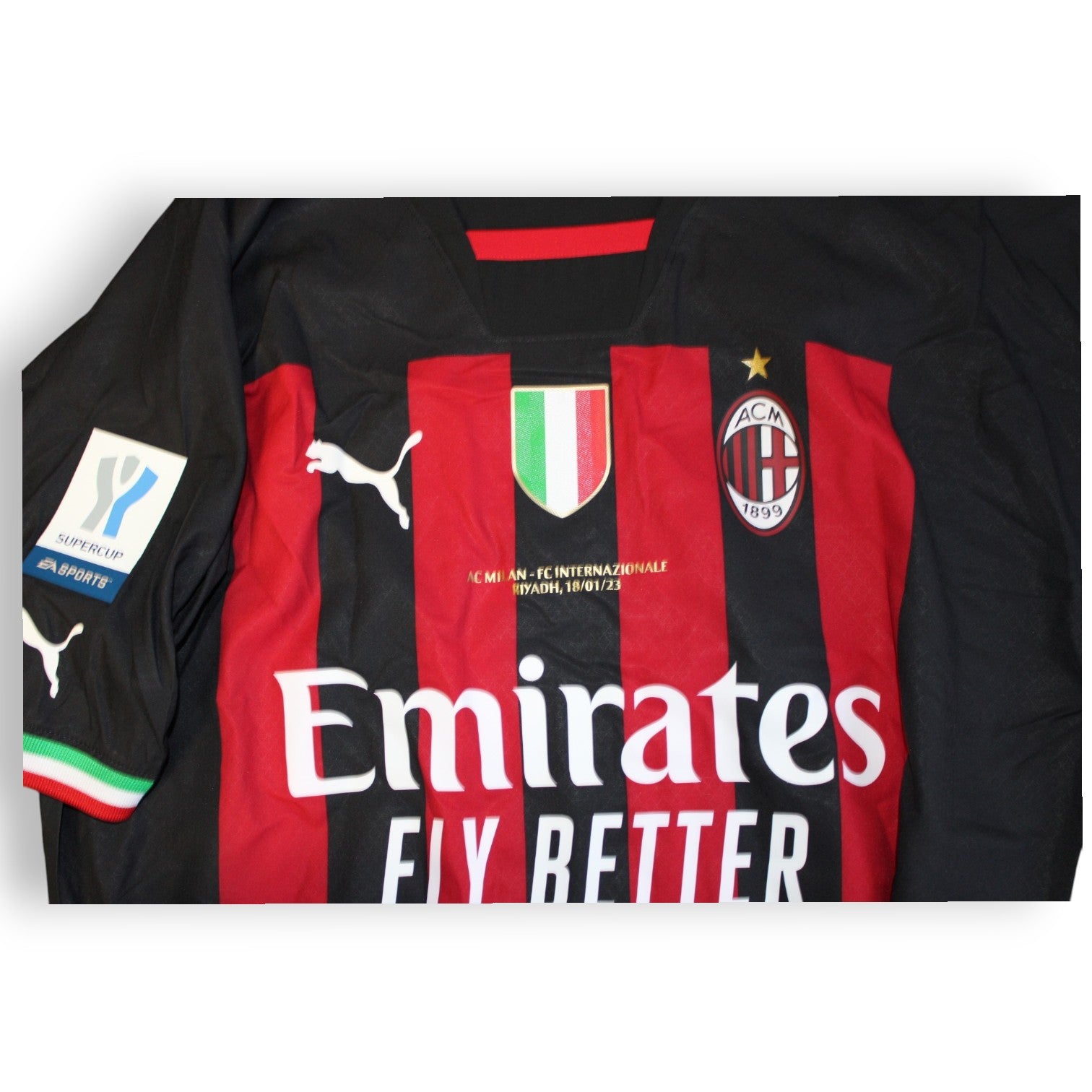 Dettaglio scritta dorata AC Milan – FC Internazionale Riyadh 18/01/23 maglia Player Issued Bakayoko Supercoppa Italiana 2023