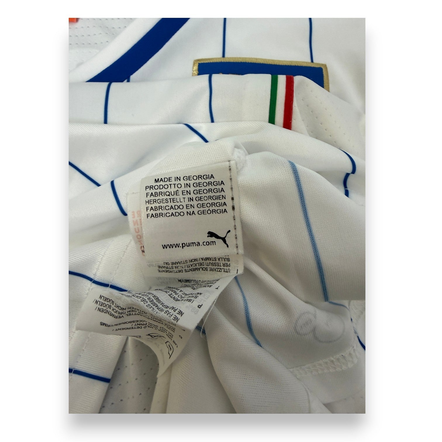 Etichetta interna maglia Italia 2014 Made in Georgia – Puma – dettaglio autenticità Store