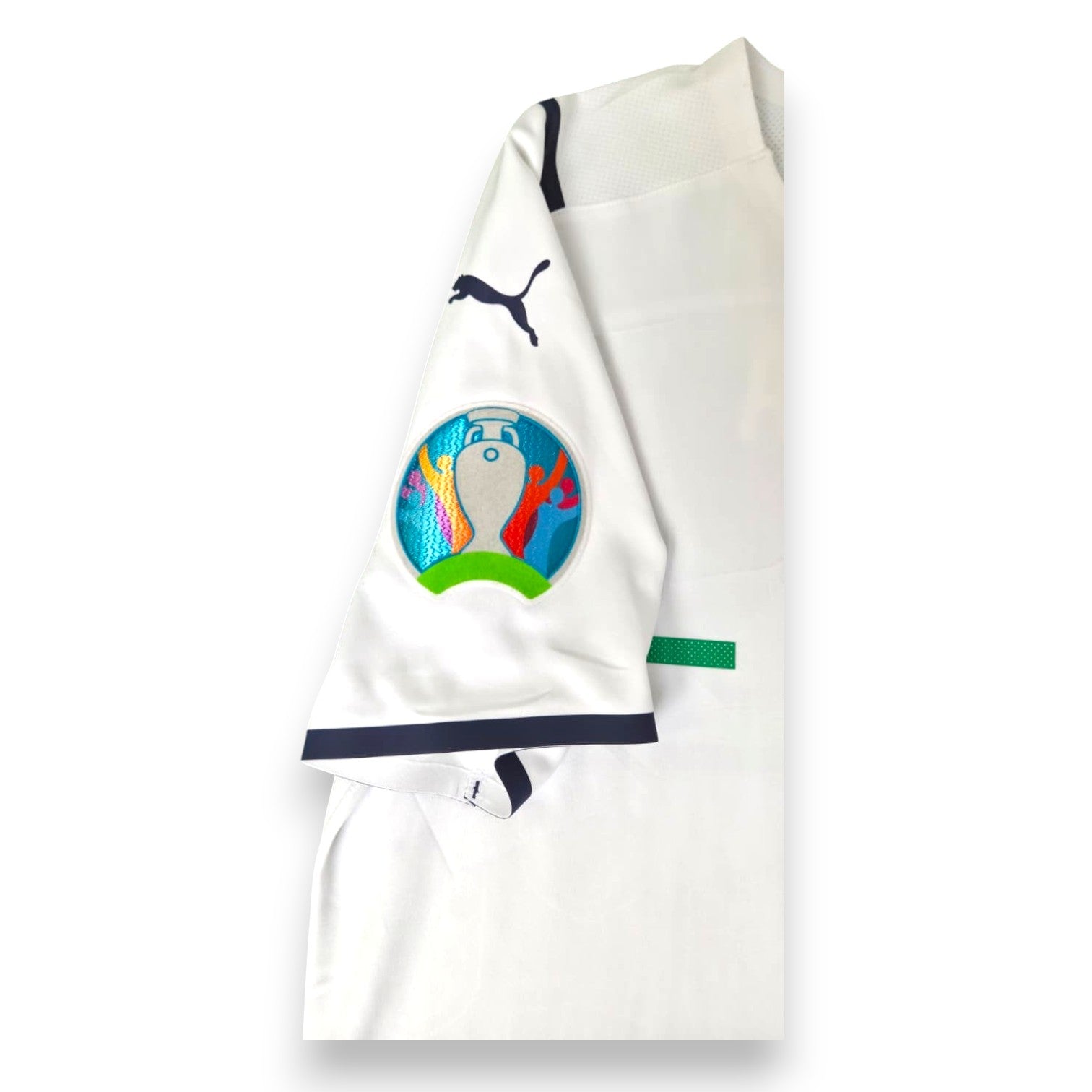 Patch UEFA Euro 2020 ricamata maglia Italia Away 2021 Player Issued Barella – cimelio originale Puma