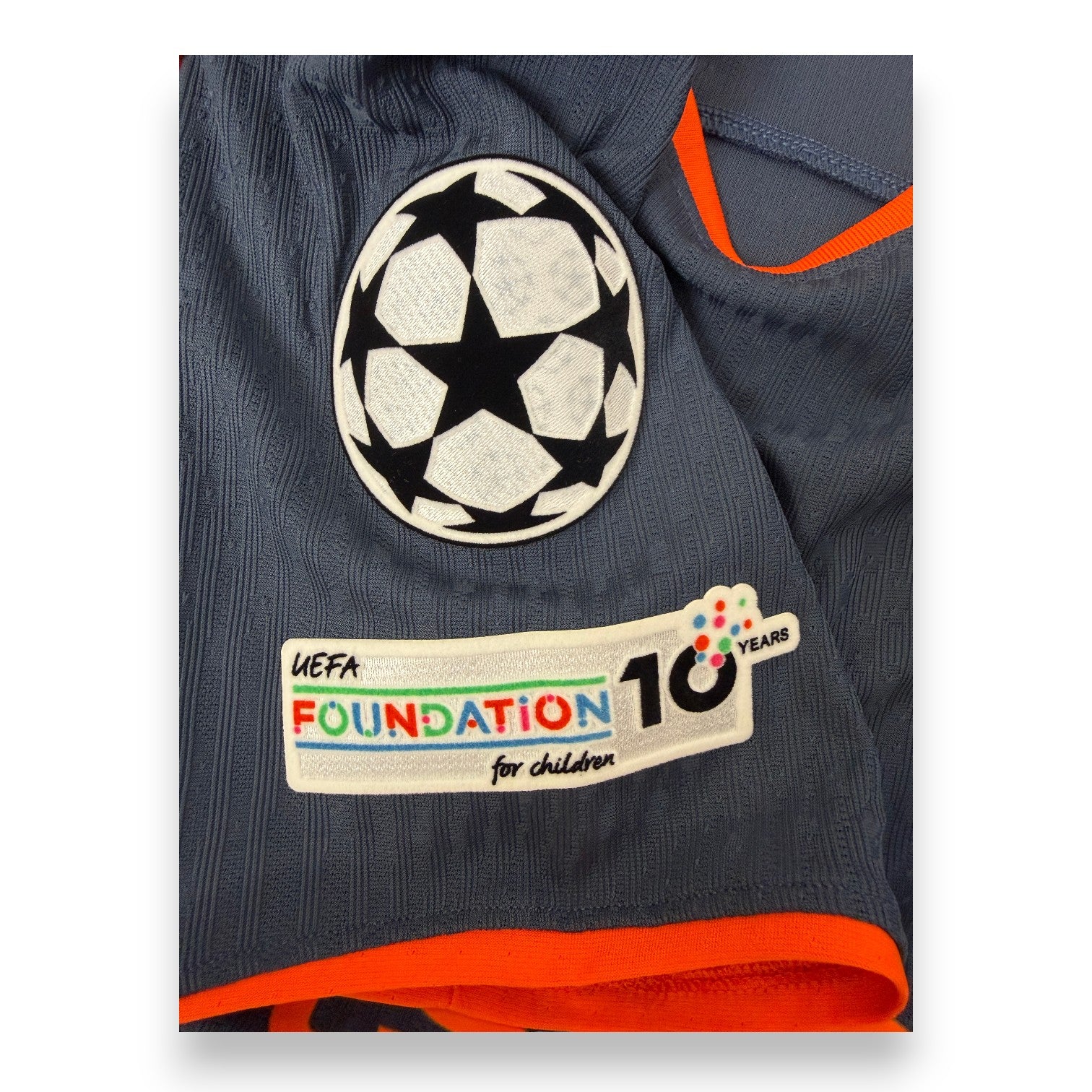 Patch UEFA Champions League e UEFA Foundation for Children 10 Years maglia Inter Player Issued
