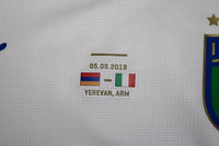 Dettaglio match detail stampato maglia Italia Away Player Issued Belotti – Armenia vs Italia 05.09.2019 Yerevan – Qualificazioni Euro 2020