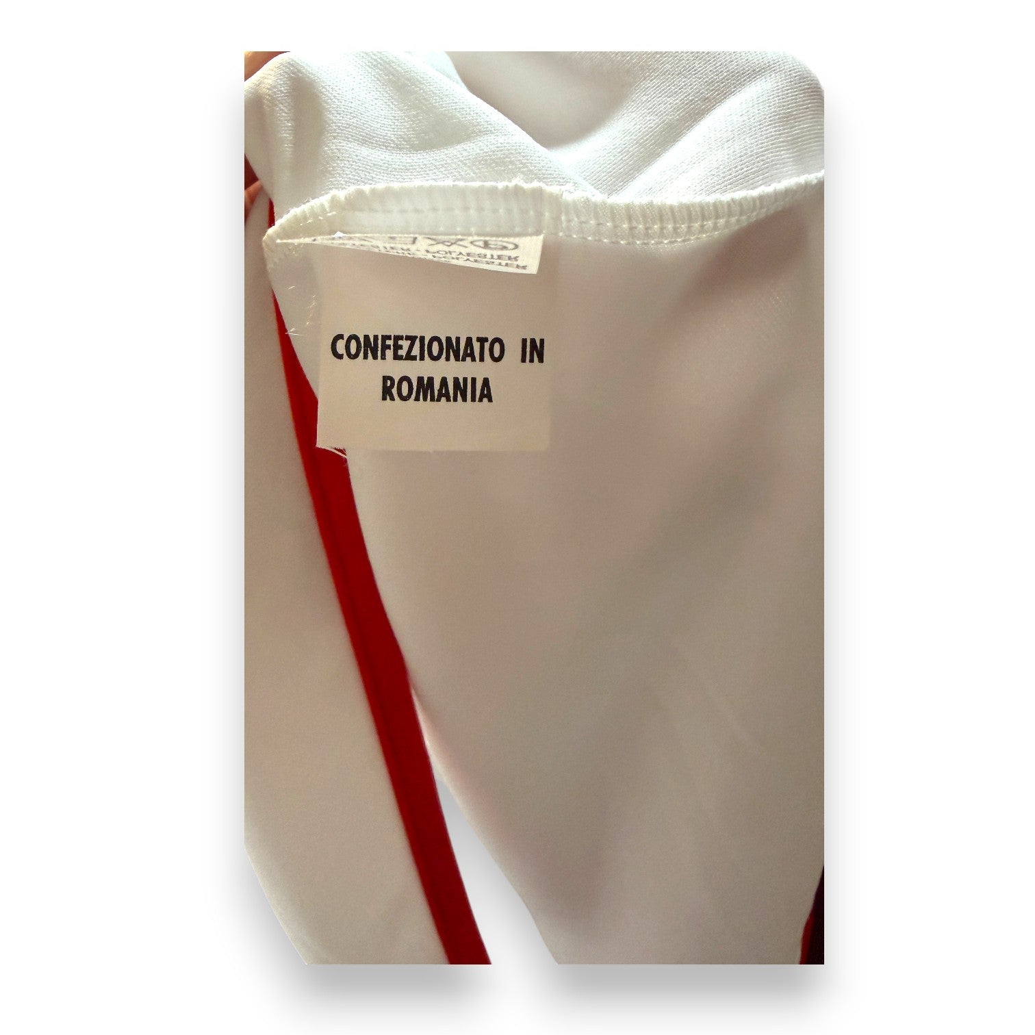 Etichetta interna maglia Triestina Away 2004-05 Player Issued Bruni – Asics – Confezionato in Romania