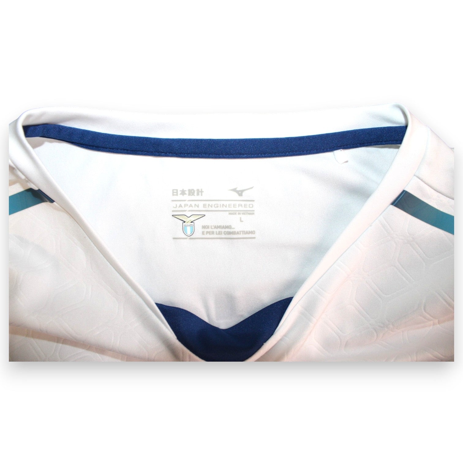 Etichetta taglia L maglia Lazio Third 2022-23 Mizuno Japan Engineered Player Issued Nicolò Casale