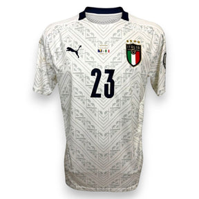 Maglia Italia Away 2019/20 fronte – pattern Rinascimento Puma – scudetto 4 stelle