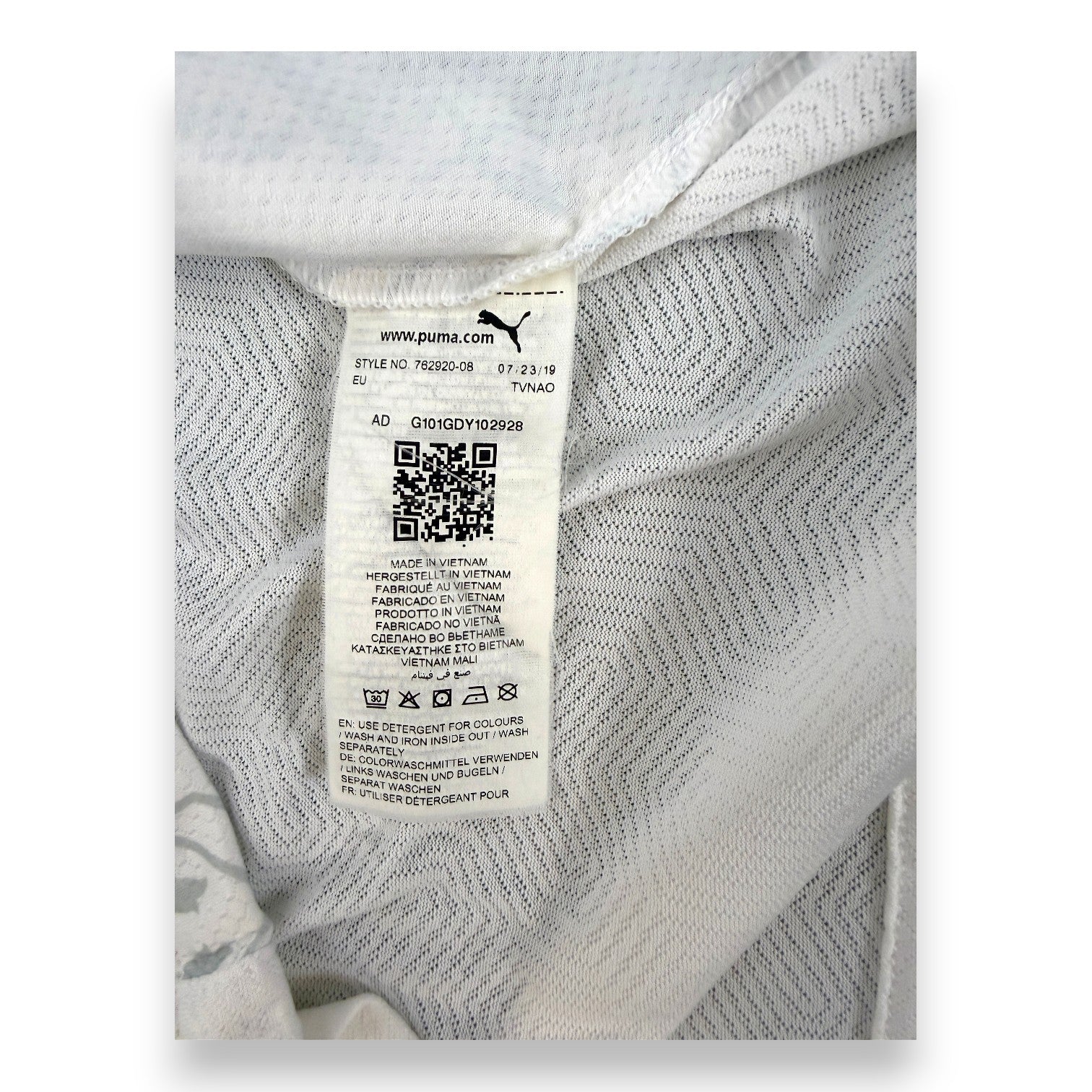 Etichetta Puma originale maglia Italia Away 2019/20 – style no. 762920-08