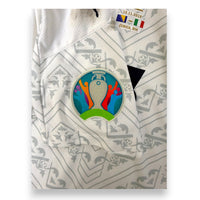 Patch UEFA Euro 2020 Qualifiers su manica maglia Italia Away Puma