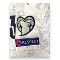 Emblema Vivo Azzurro e patch UEFA Respect maglia Nazionale Italia 2019/20