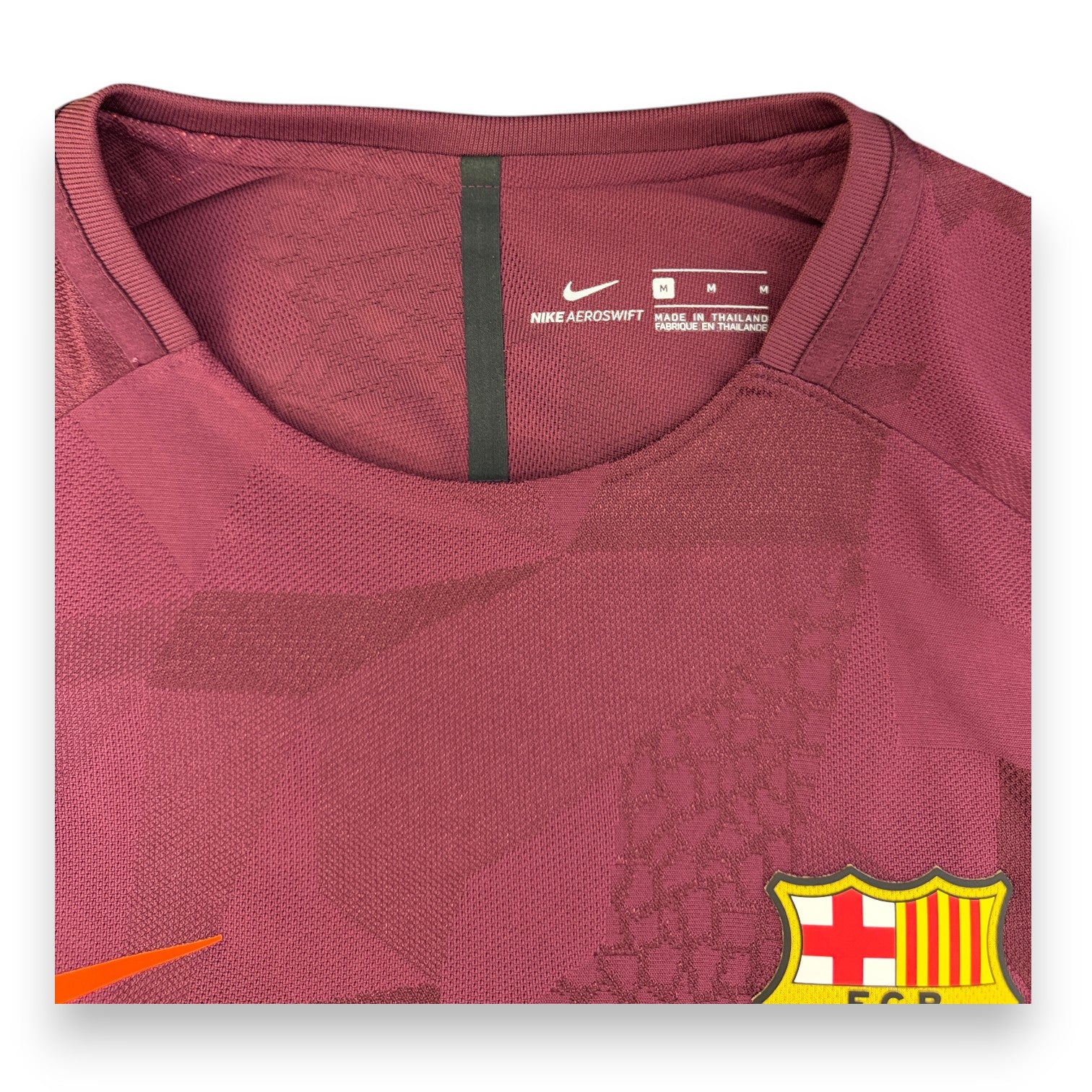 Dettaglio etichetta taglia M maglia FC Barcelona Third 2017-18 Player Issued Coutinho – Nike Aeroswift – made in Thailand