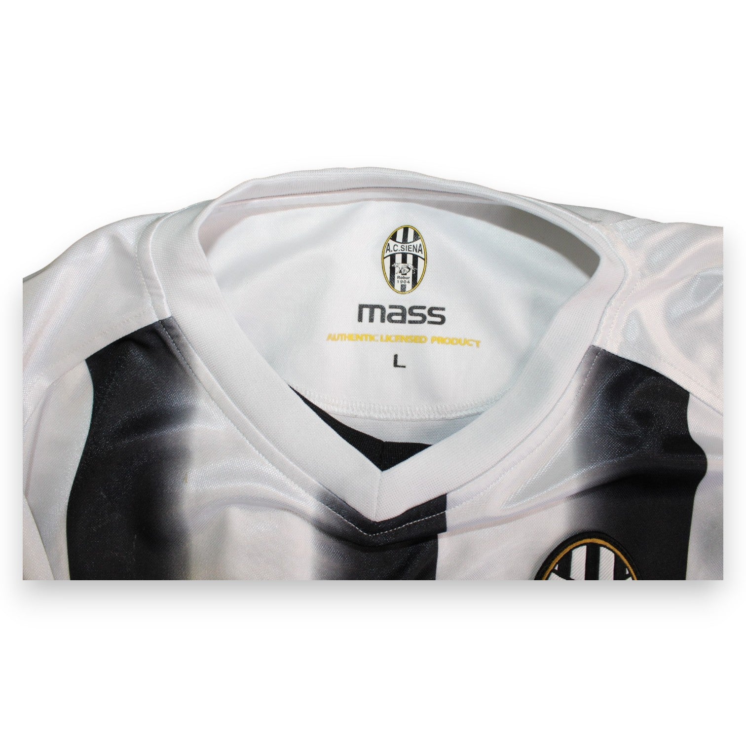 Etichetta collo interno maglia AC Siena Home 2005-06 – Mass Authentic Licensed Product taglia L – Vintage Francesco Cozza