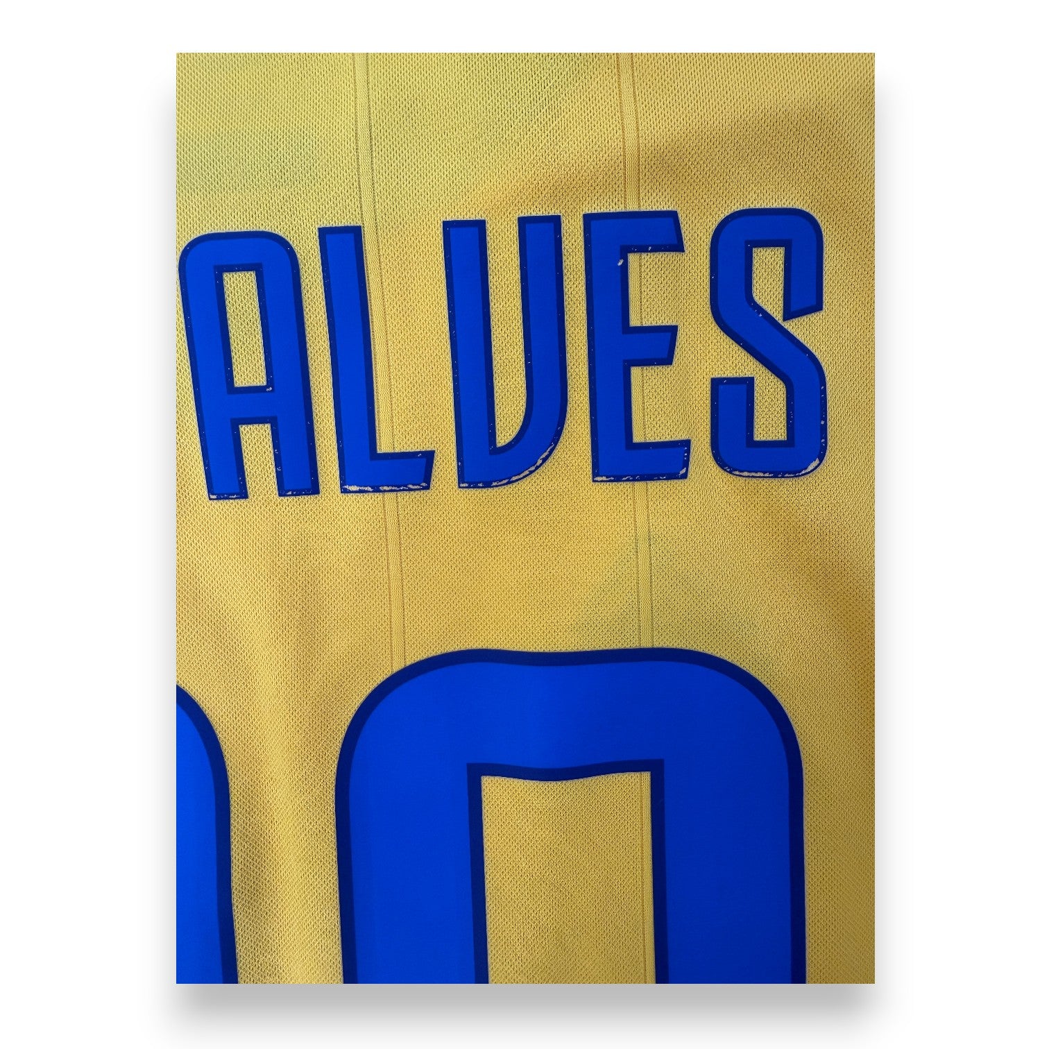 Dettaglio nameset Alves stampato su maglia Juventus Away 2017-18 adidas