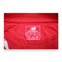 Etichetta collo maglia Siviglia 2015-16 New Balance Player Issued – taglia M GB/US – Euro L – 175/96A – fornitura squadra originale