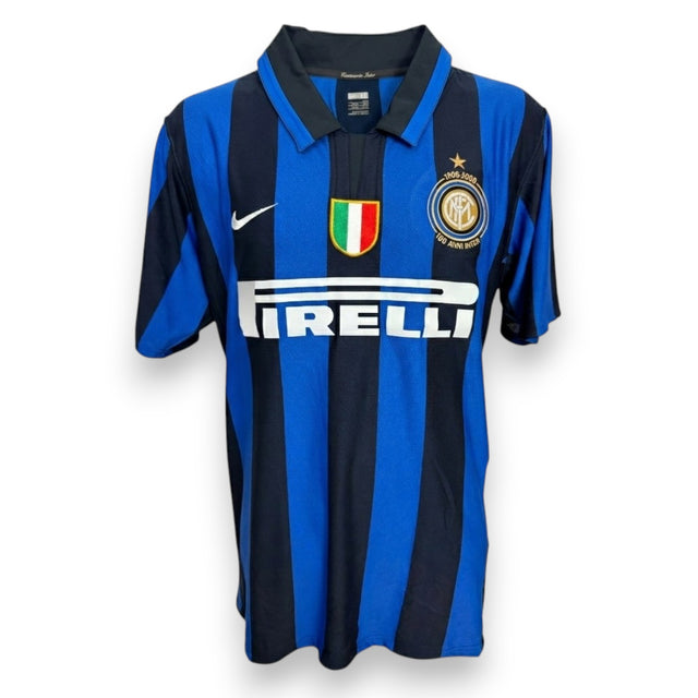 Maglia FC Internazionale Home 2008-09 fronte – Nike – sponsor Pirelli – crest Centenario – Figo N.7 Player Issued